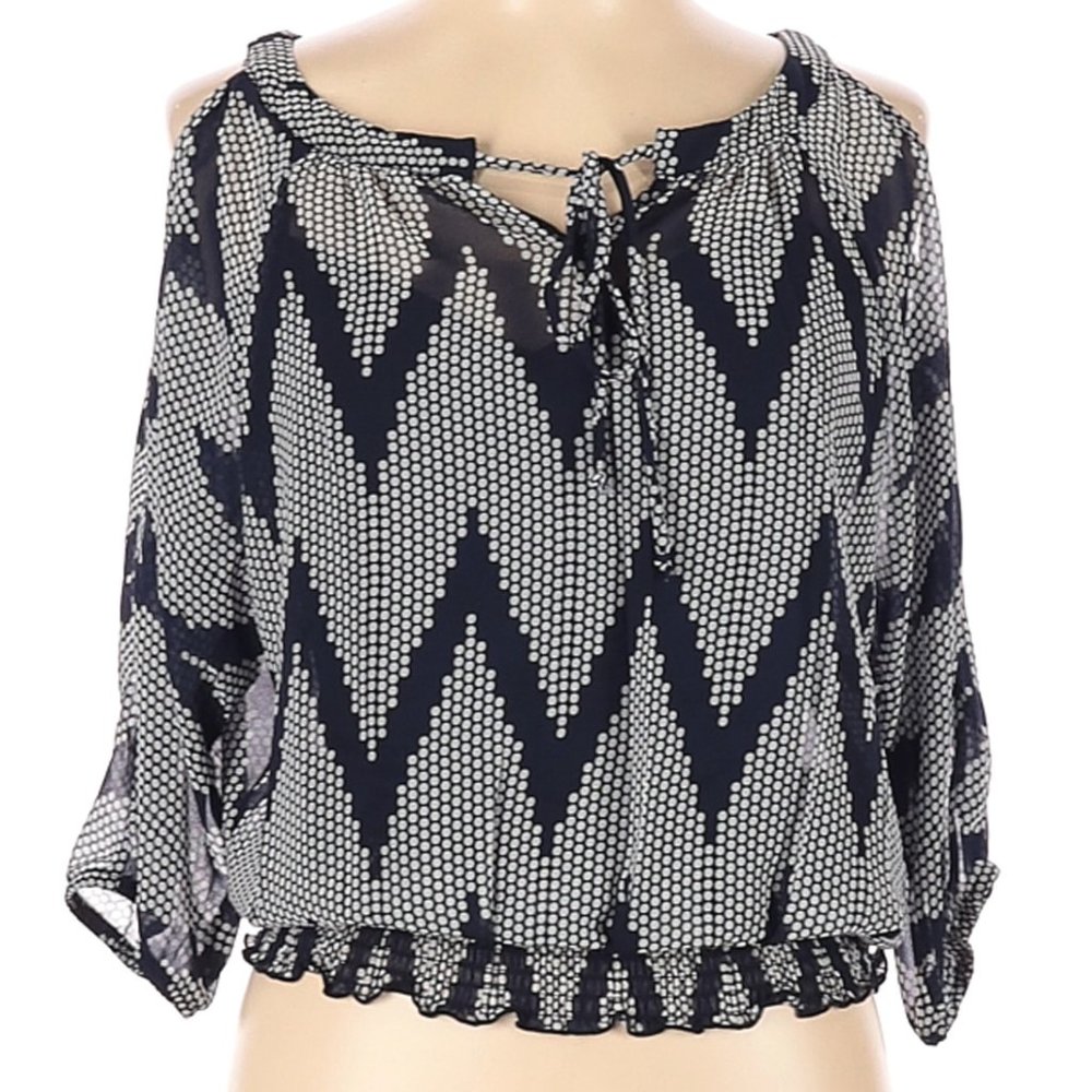 5/$25 | IZ Byer Navy White Chevron Print Blouse